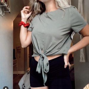 Lululemon workout top